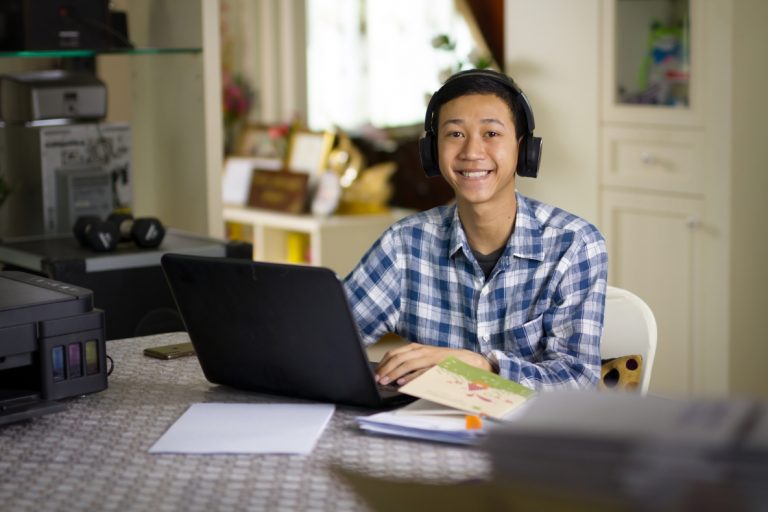 Veja como evitar erros ao fazer um curso online