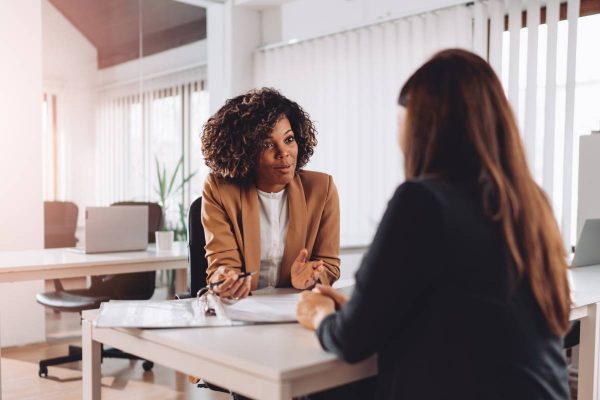 Erros gramaticais que prejudicam no mercado de trabalho