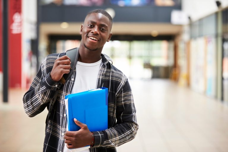 Fatecs estão com inscrições abertas para cursos superiores gratuitos