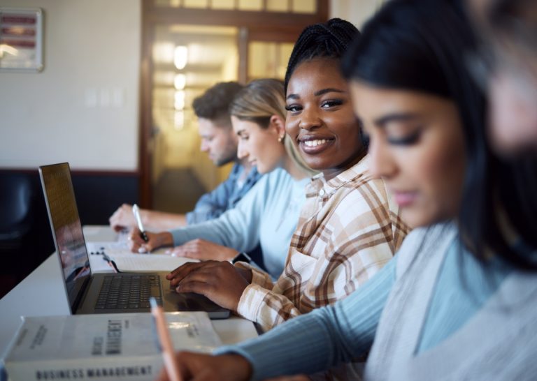 IOS abre vagas para cursos de formação profissional para jovens