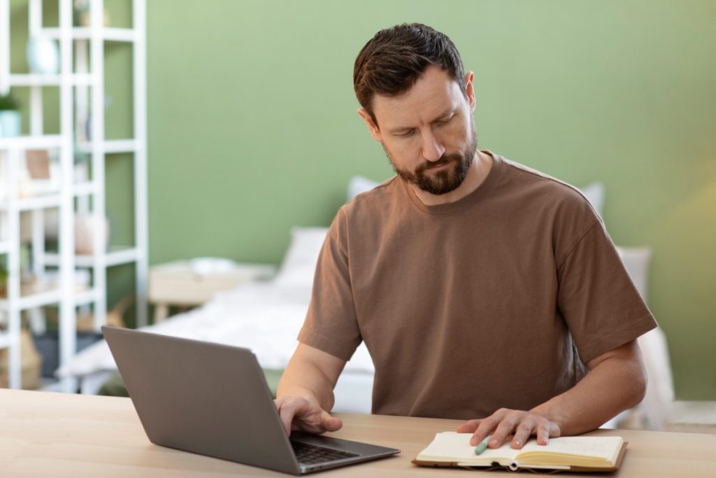 Fundação Roberto Marinho oferece 83 cursos gratuitos e online com certificado