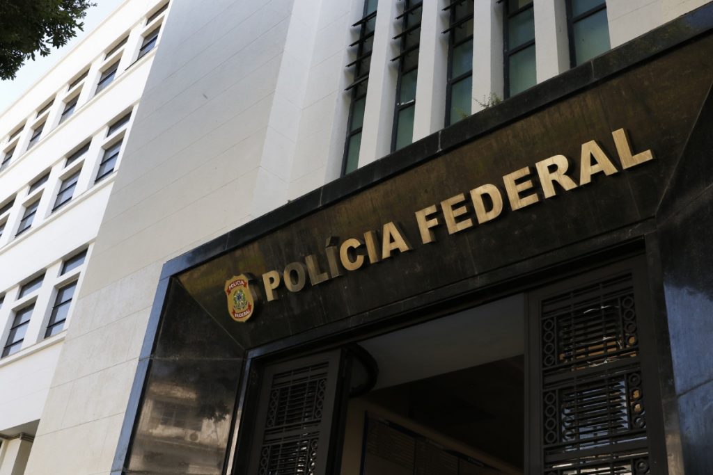 Polícia Federal publica edital com 1.000 vagas