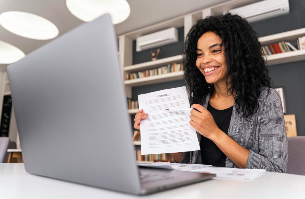 Procurando emprego? Aprenda a se candidatar com segurança