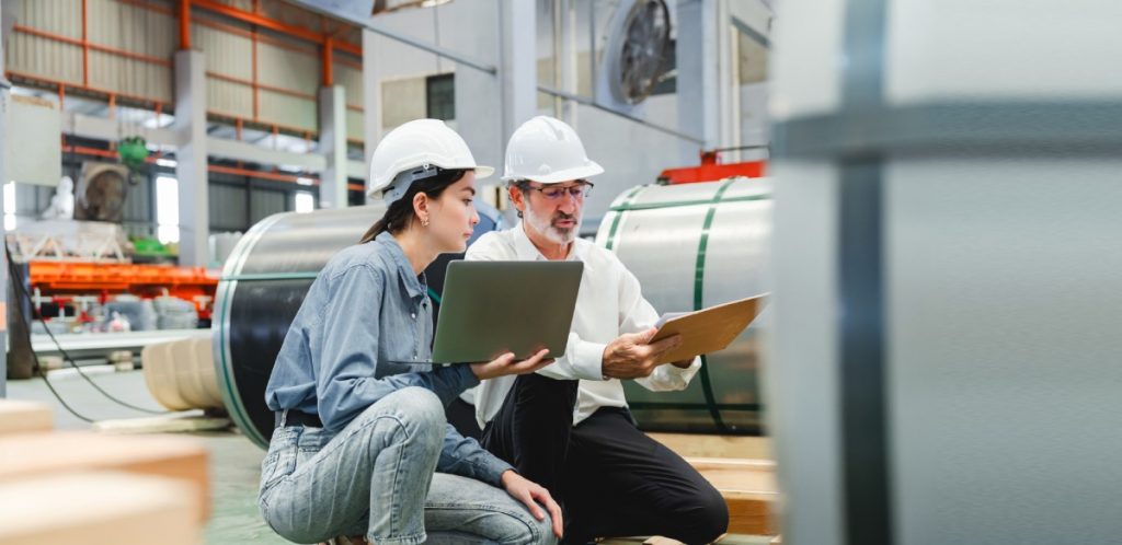 Jovens preferem CLT, mas querem flexibilidade no setor industrial, indica estudo